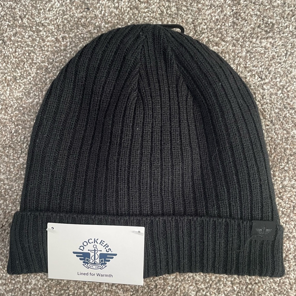 Dockers Black Fleece-Lined Beanie